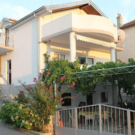 Filipovic Apartment Grebastica